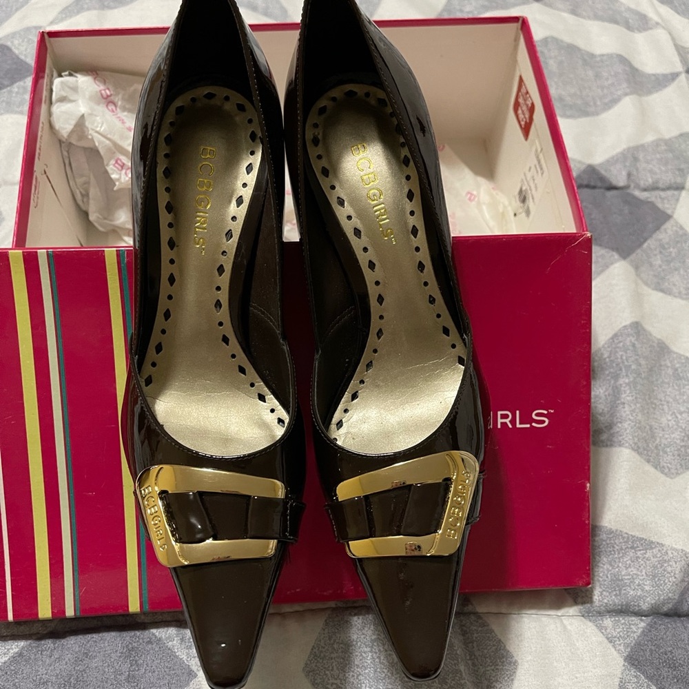 BCBG shoes